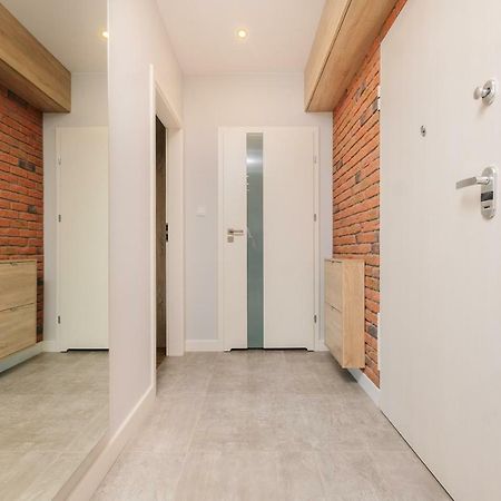 Stare Bielany 2-Bedroom Apartment Warszawa Exteriör bild