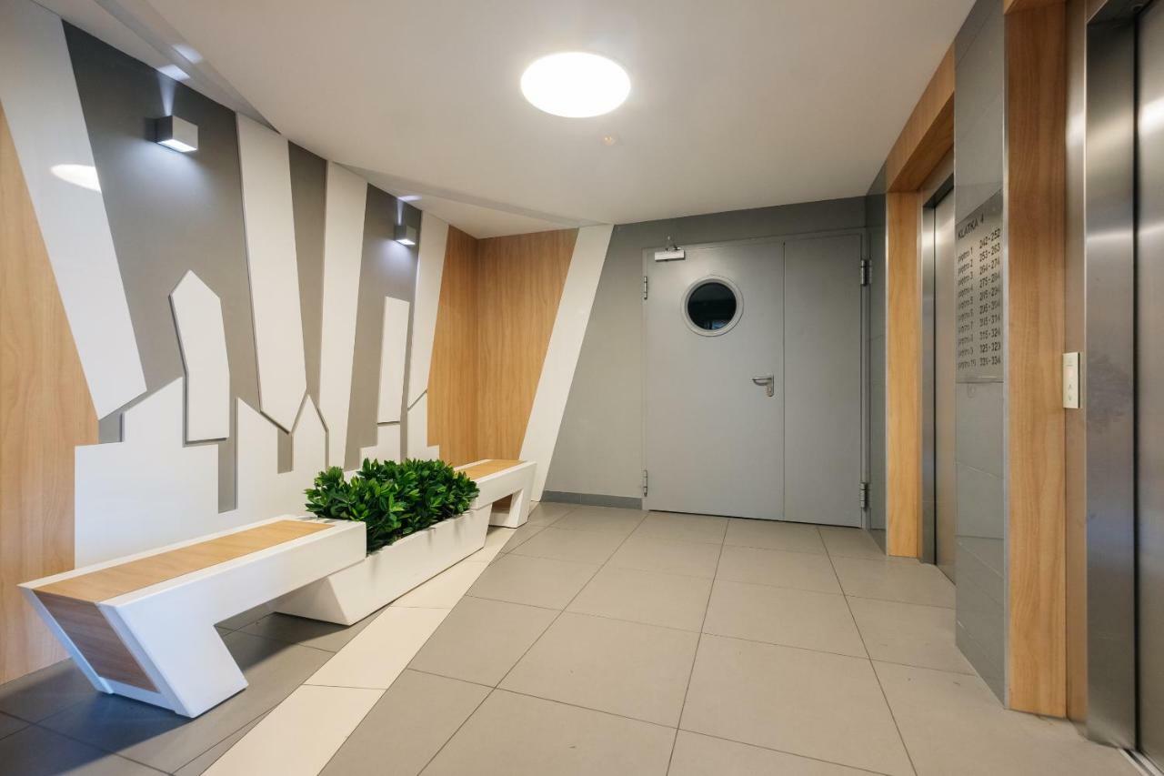 Stare Bielany 2-Bedroom Apartment Warszawa Exteriör bild